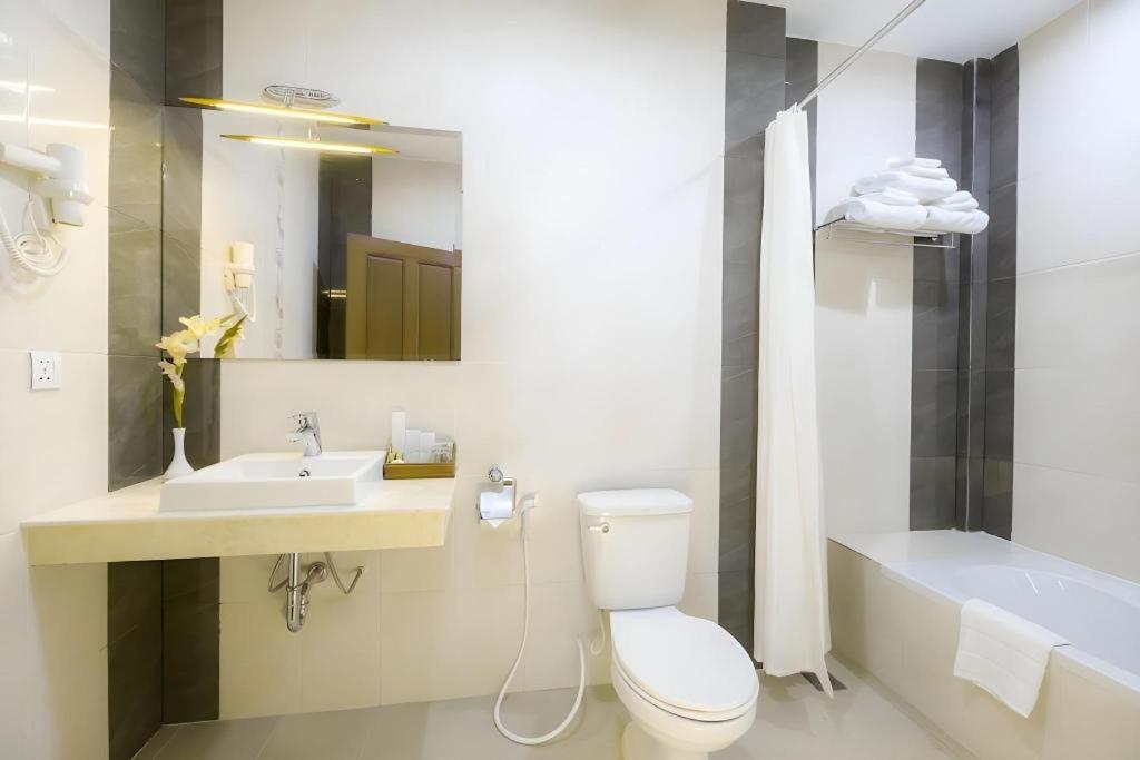 Kirirom Crystal Hotel Phnom Penh Ngoại thất bức ảnh
