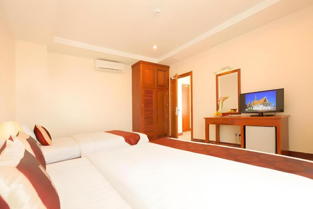 Kirirom Crystal Hotel Phnom Penh Ngoại thất bức ảnh