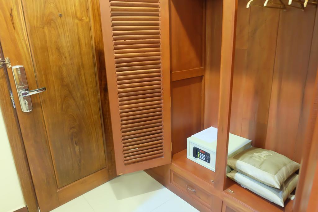 Kirirom Crystal Hotel Phnom Penh Ngoại thất bức ảnh